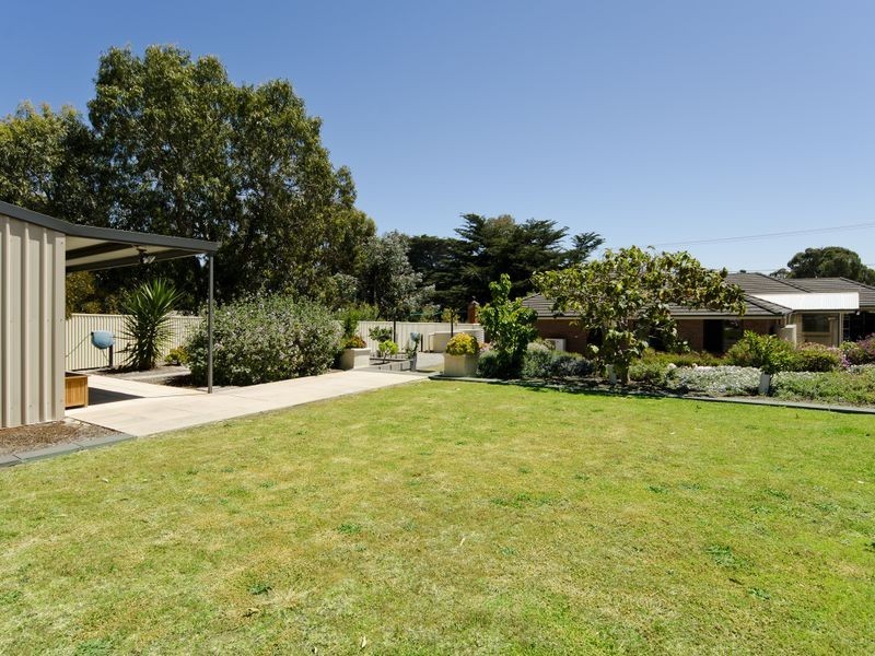 28 St. Peters Tce, Willunga SA 5172