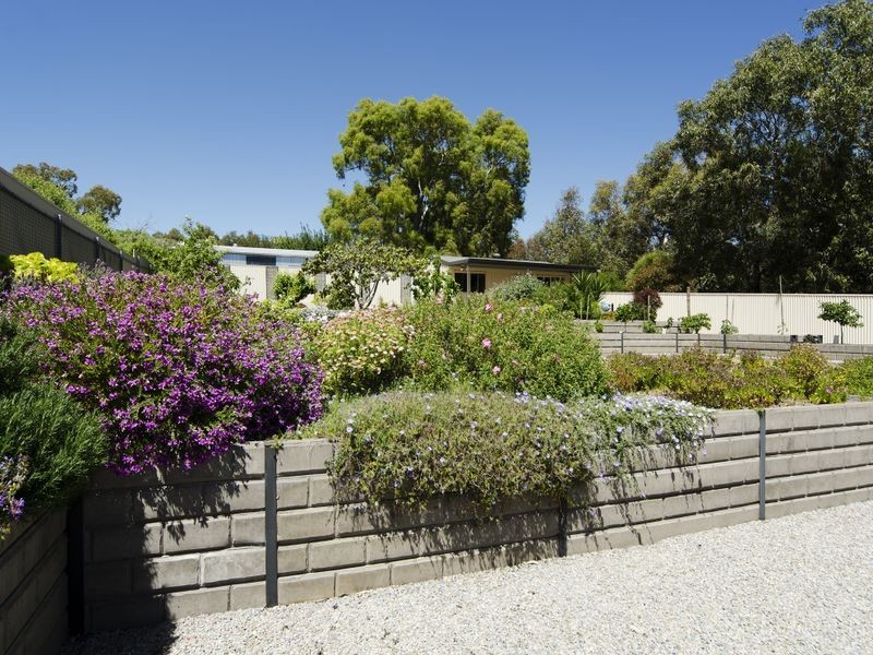 28 St. Peters Tce, Willunga SA 5172