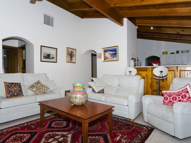 204 Bowering Hill Road, Port Willunga SA 5173