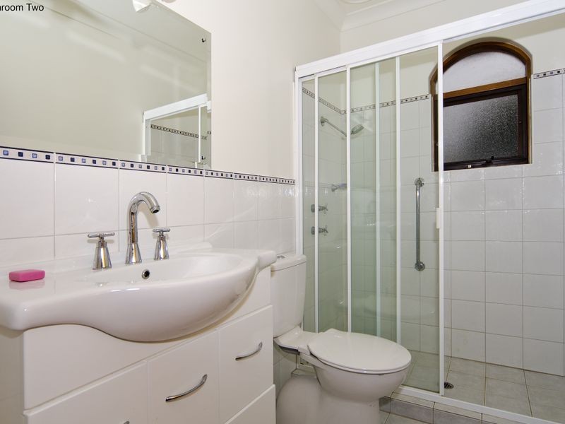 204 Bowering Hill Road, Port Willunga SA 5173