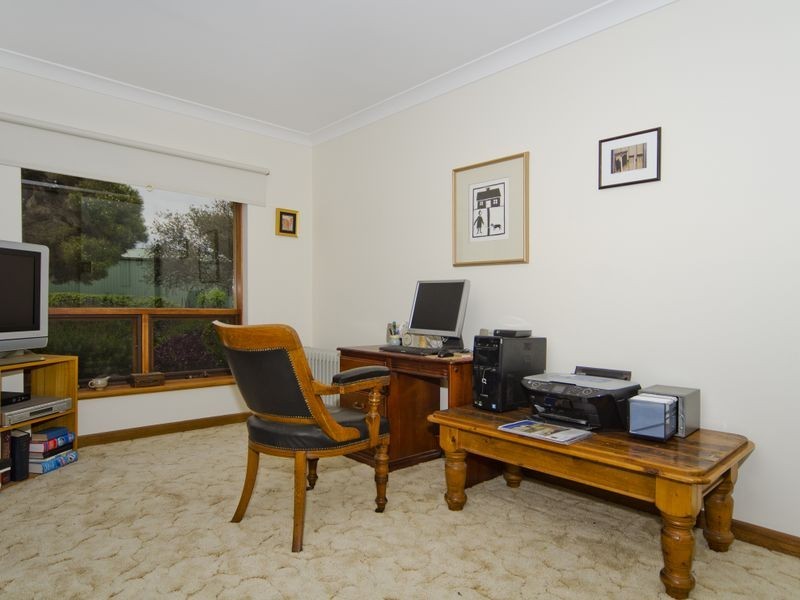 204 Bowering Hill Road, Port Willunga SA 5173