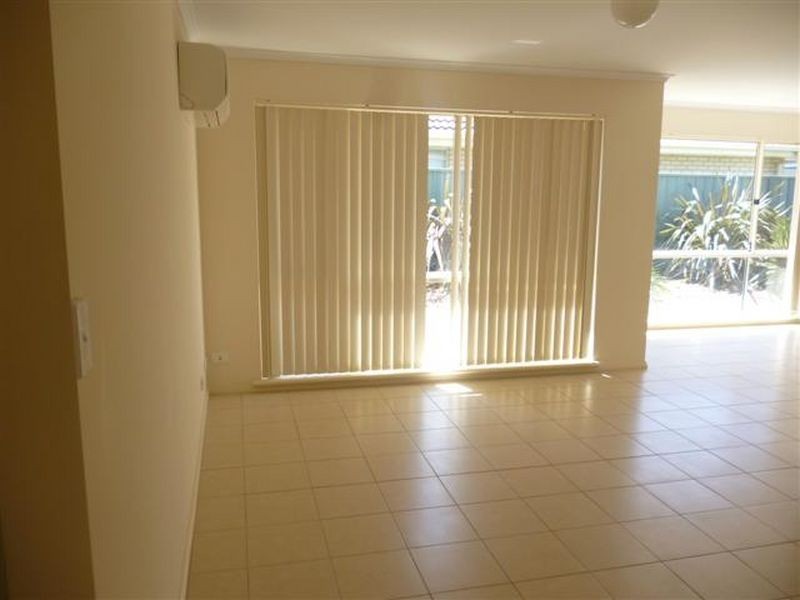 27 Tangerine Court, Aldinga Beach SA 5173