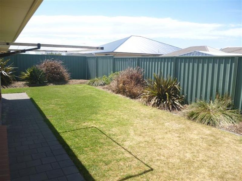 27 Tangerine Court, Aldinga Beach SA 5173