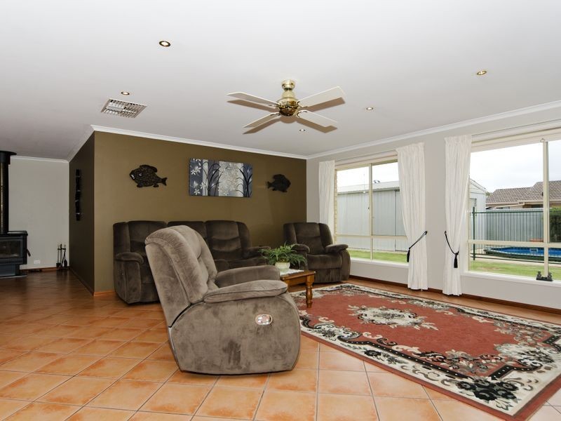 57 Cameron Road, Aldinga Beach SA 5173