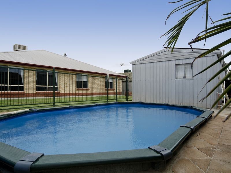 57 Cameron Road, Aldinga Beach SA 5173