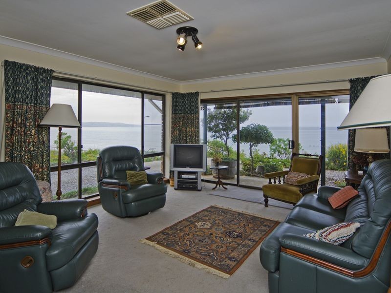 240 Lower Esplanade, Aldinga Beach SA 5173