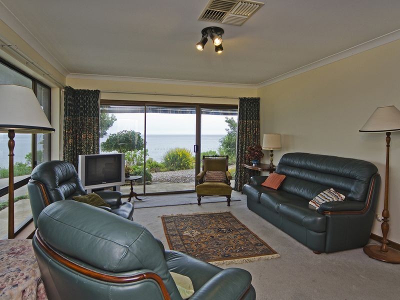 240 Lower Esplanade, Aldinga Beach SA 5173