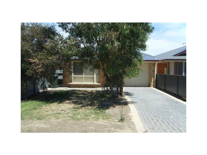 2D Plymouth Street, Aldinga Beach SA 5173