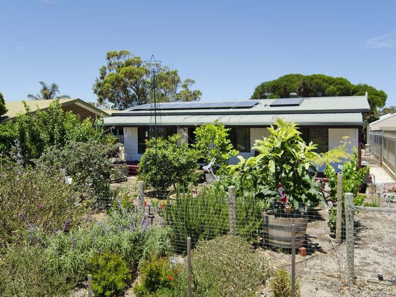 12 Redgum Avenue, Aldinga Beach SA 5173