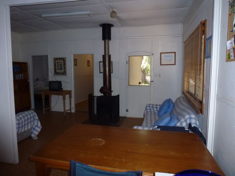 13 Church Street, Port Willunga SA 5173