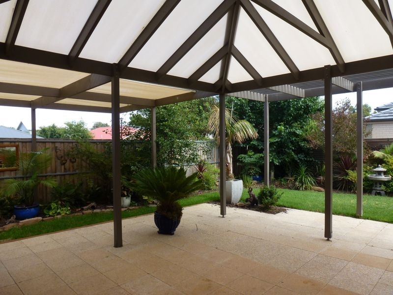 1 Nicholl Avenue, Aldinga Beach SA 5173