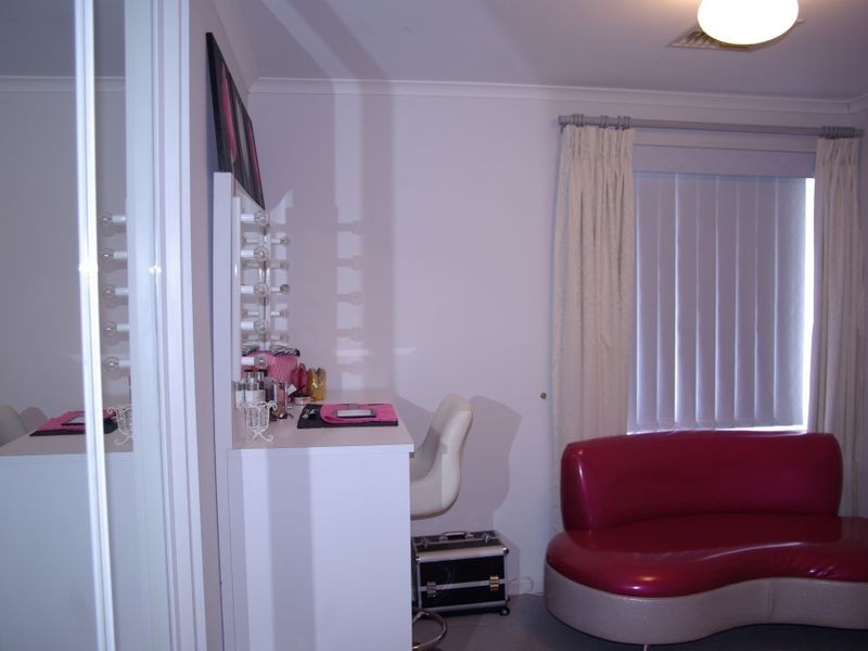 60 Endeavour Drive, Seaford Rise SA 5169