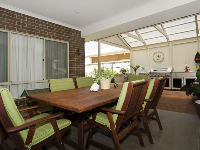 17 Wild Orchid Avenue, Aldinga Beach SA 5173