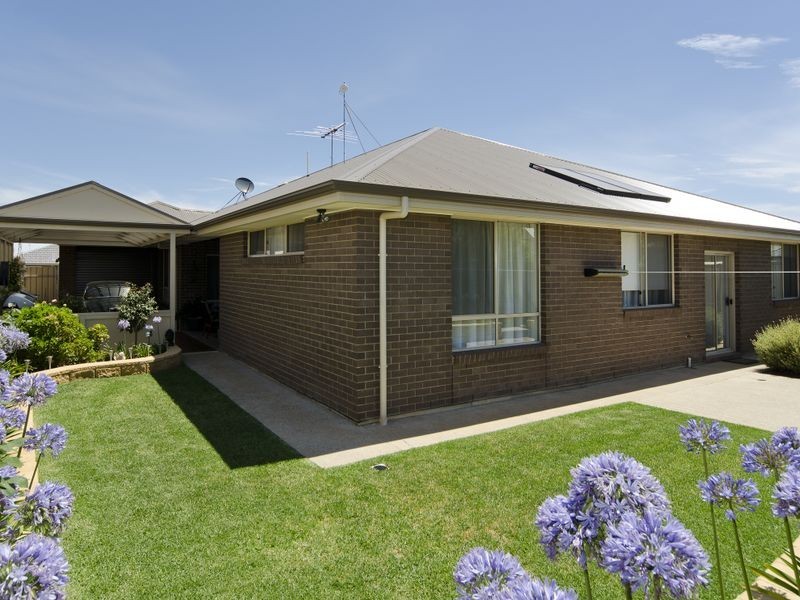 17 Wild Orchid Avenue, Aldinga Beach SA 5173