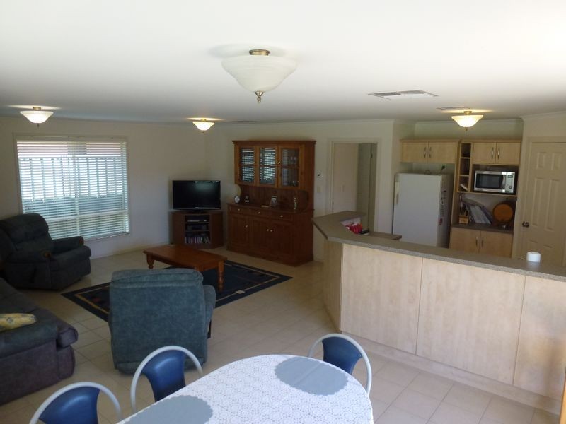 9 Jade Loop, Aldinga Beach SA 5173