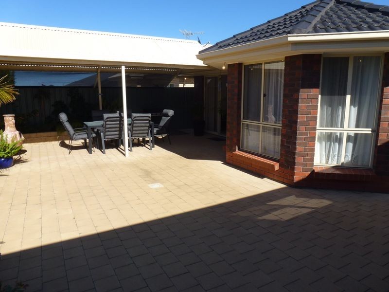 31 Aquamarine Avenue, Aldinga Beach SA 5173