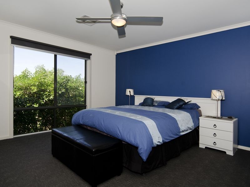 5 Harvey Crescent, Aldinga Beach SA 5173