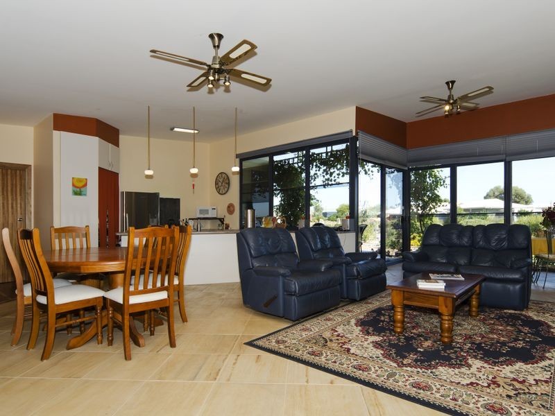 16 Clematis Walk, Aldinga SA 5173
