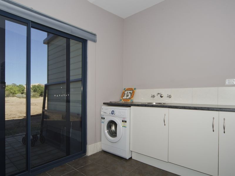 16 Clematis Walk, Aldinga SA 5173