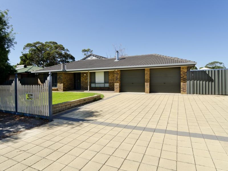 27 Follett Street, Aldinga Beach SA 5173