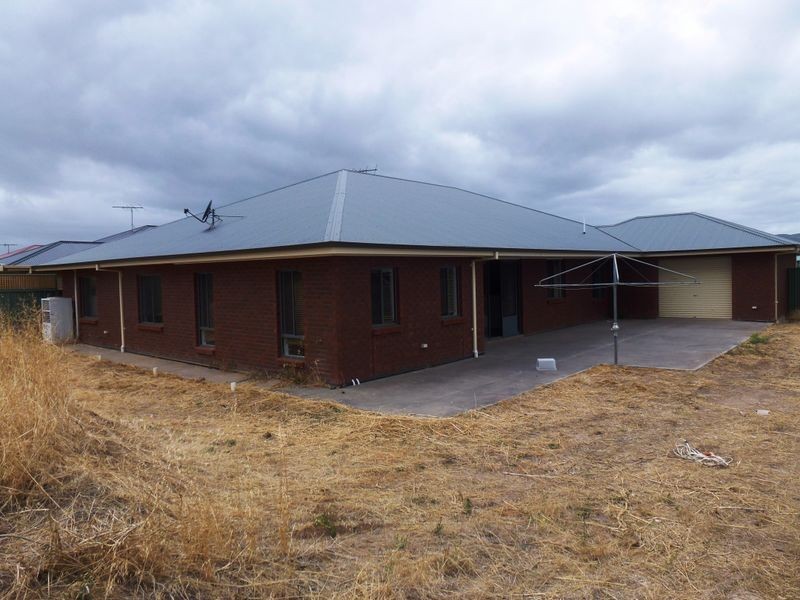 6 Meadow Bank Way, Aldinga Beach SA 5173