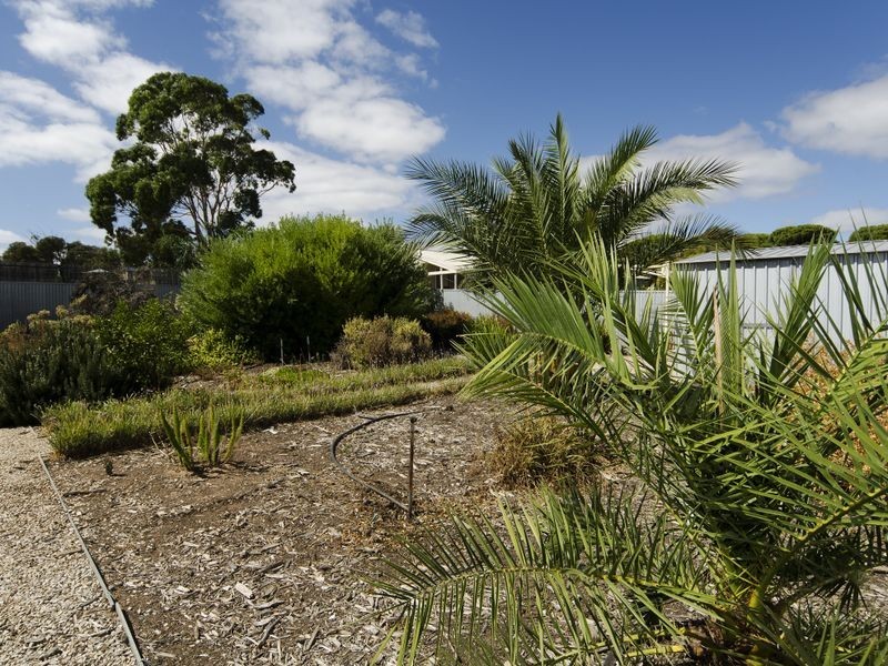 19 Casino Boulevard, Sellicks Beach SA 5174