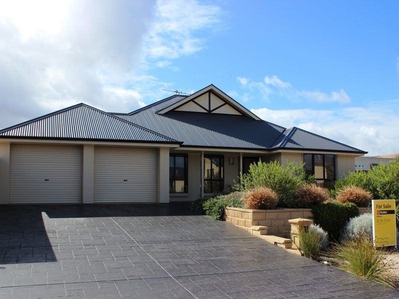 28 Milford Avenue, Sellicks Beach SA 5174