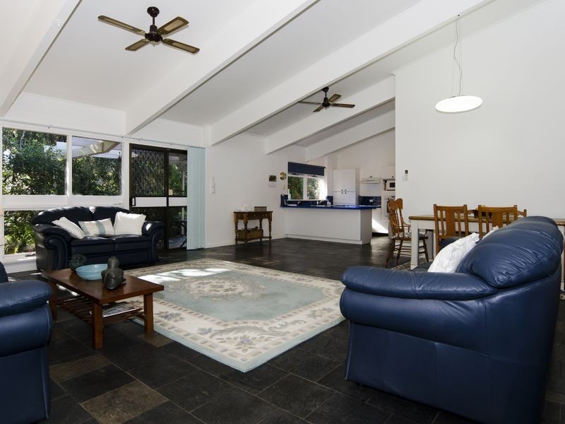 4 South Street, Port Willunga SA 5173