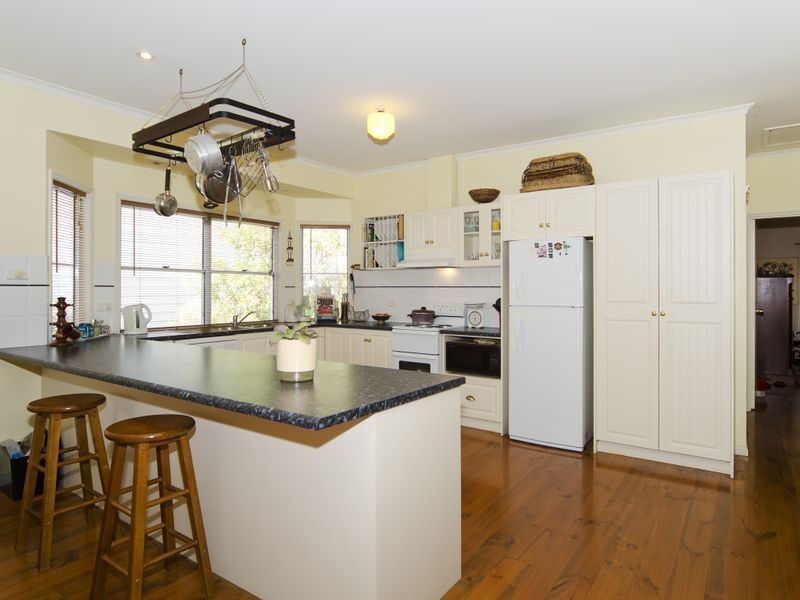 16 Quondong Avenue, Aldinga Beach SA 5173