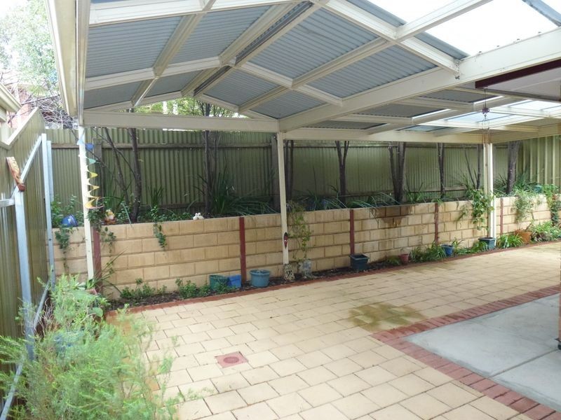 15B Burke Street, Hackham SA 5163