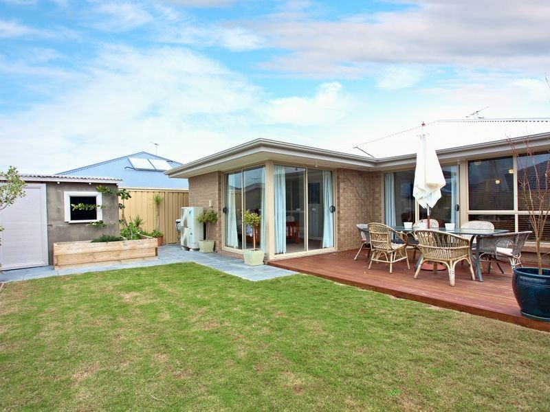 11 Mistletoe Street, Aldinga Beach SA 5173