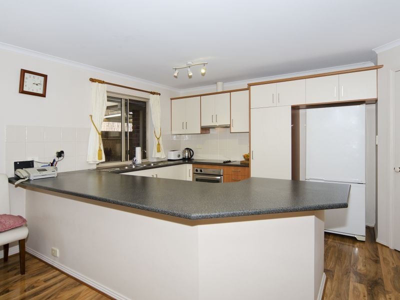 13 Seaview Street, Aldinga Beach SA 5173
