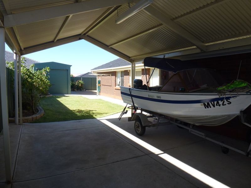 31 Aquamarine Avenue, Aldinga Beach SA 5173
