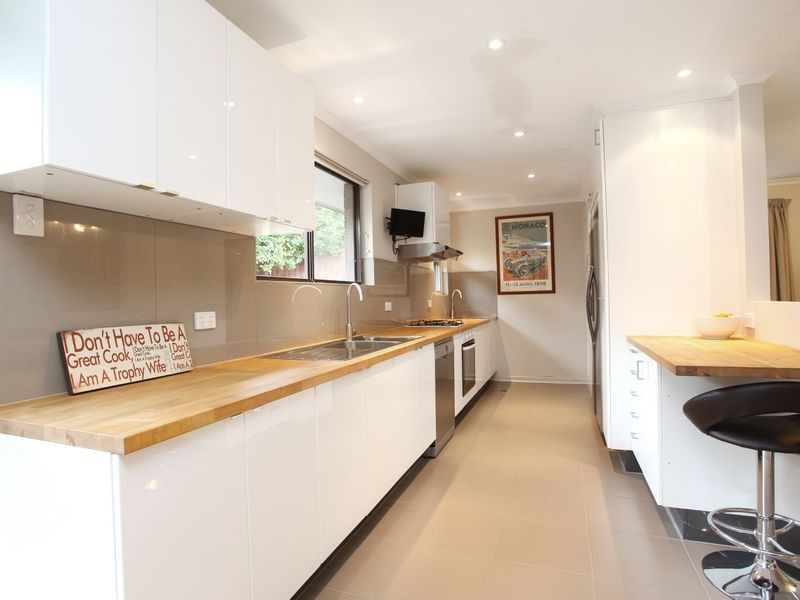 58 Carbenet Drive, Hackham SA 5163