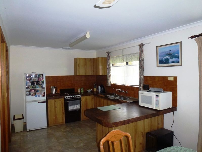1/1 Decaux Avenue, Port Willunga SA 5173