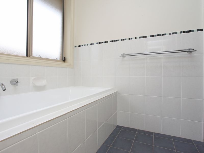 25 Nicholl Avenue, Aldinga Beach SA 5173