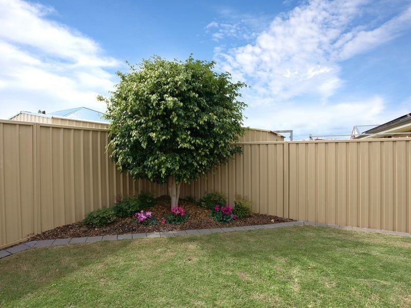25 Nicholl Avenue, Aldinga Beach SA 5173