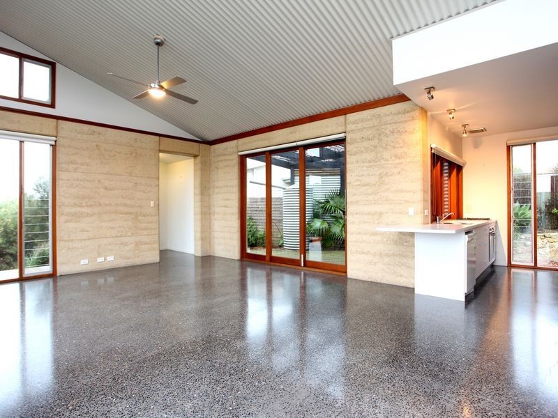 1 Hakea Walk, Aldinga SA 5173