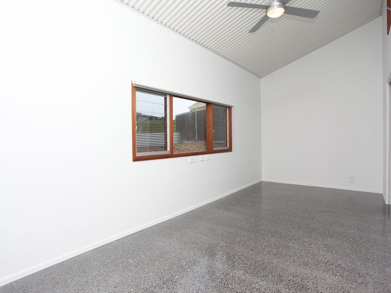 1 Hakea Walk, Aldinga SA 5173