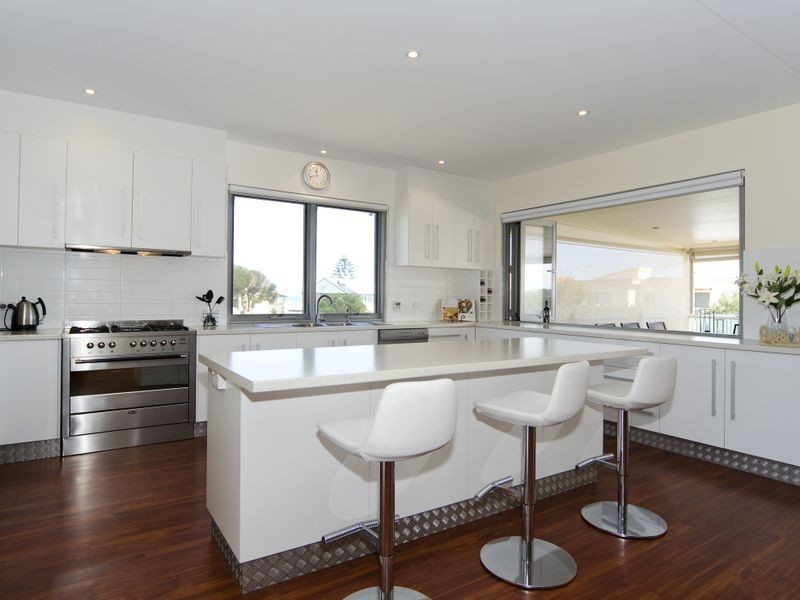 16 Coolangatta Drive, Aldinga Beach SA 5173