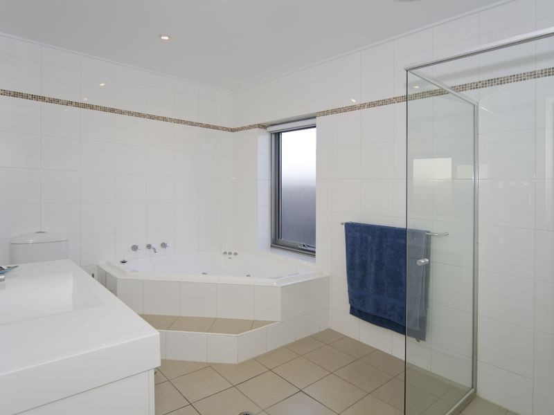 16 Coolangatta Drive, Aldinga Beach SA 5173