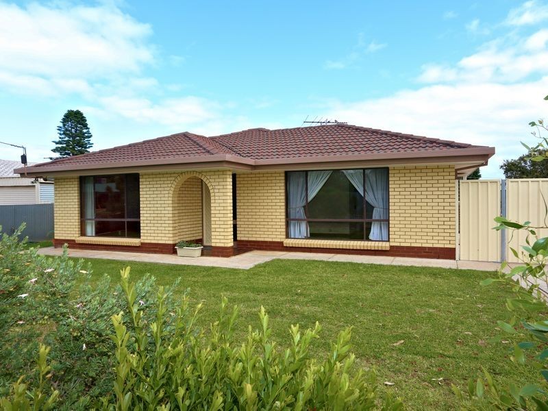 2 Reed Street, Aldinga Beach SA 5173