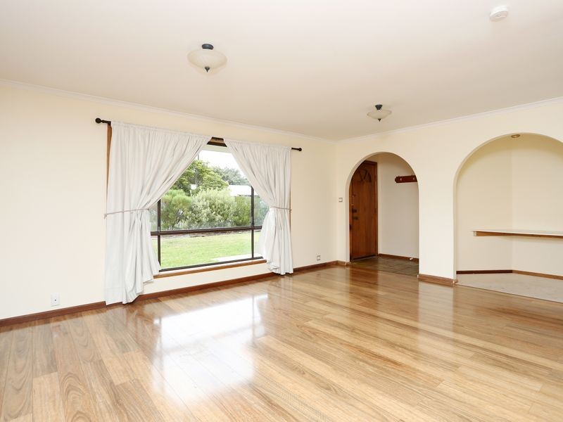 2 Reed Street, Aldinga Beach SA 5173