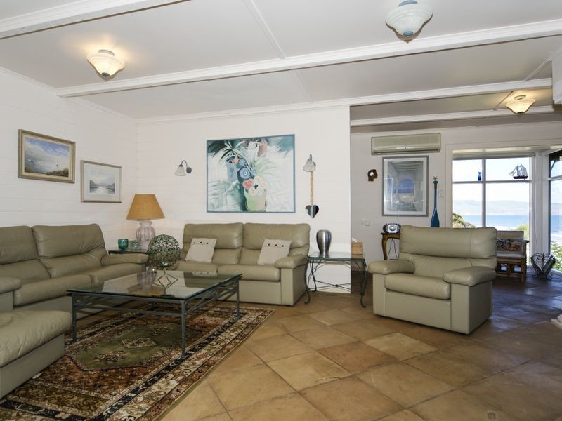 211 Esplanade, Aldinga Beach SA 5173