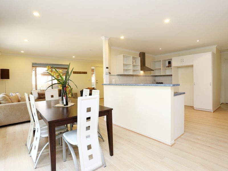 6 St Nicholas Avenue, Port Willunga SA 5173