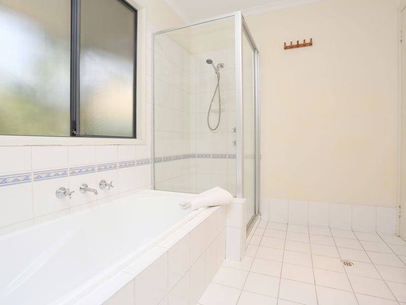 6 St Nicholas Avenue, Port Willunga SA 5173