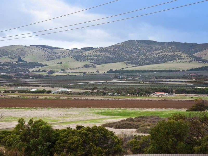 3 Norman Road, Aldinga Beach SA 5173