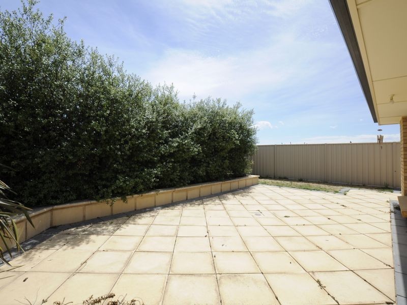 7 Blue Bay Avenue, Aldinga Beach SA 5173