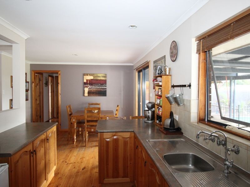 29 Hamilton Road, Aldinga Beach SA 5173