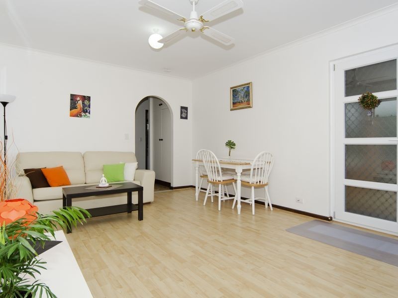 4/17 Storey Avenue, Aldinga Beach SA 5173